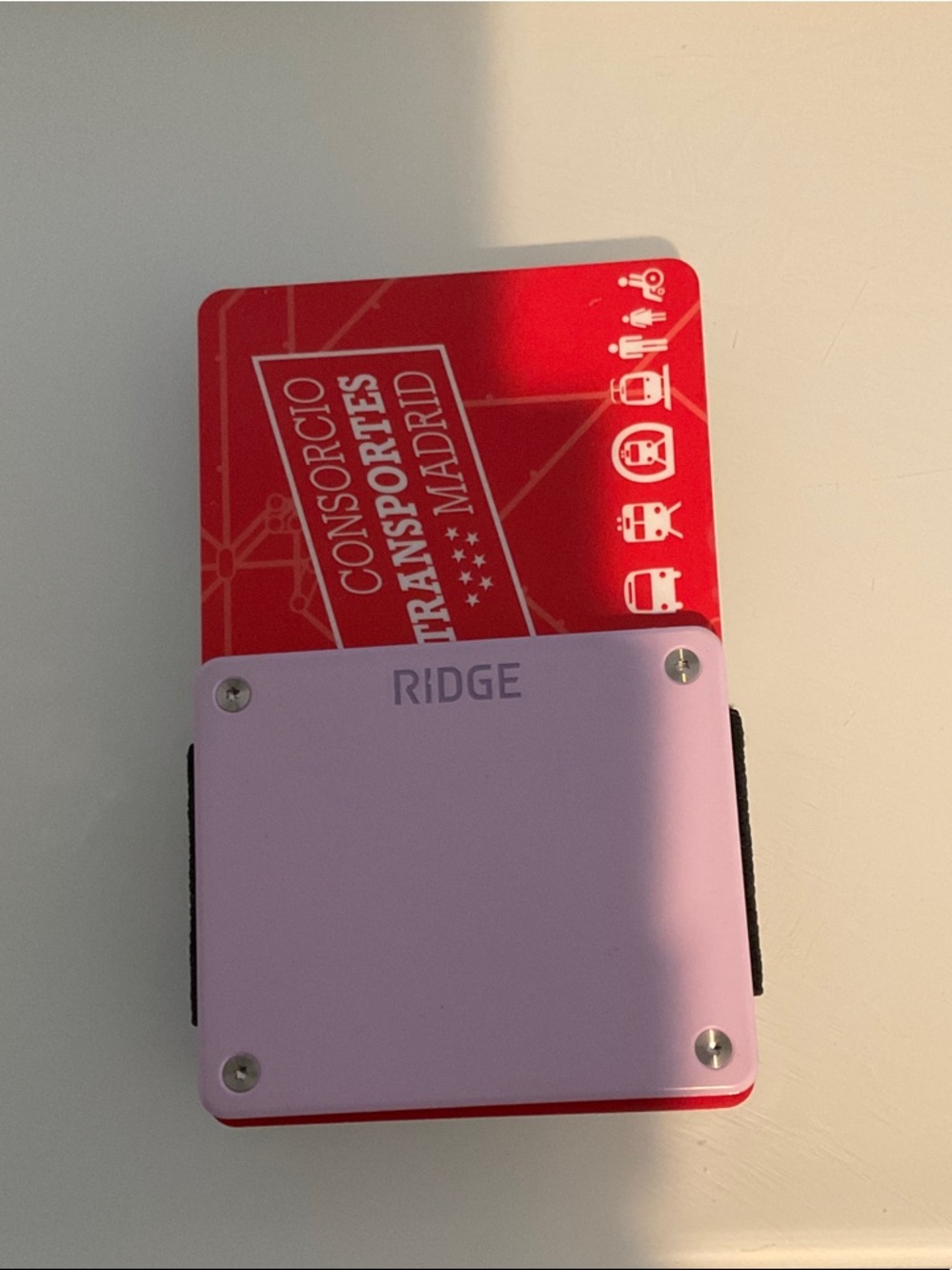 Slim Minimalist Card Wallet in Light Lilac